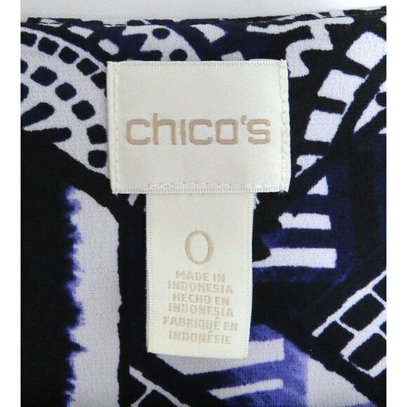 CHICO'S medallion print tie front stretch top 0 - Picture 4 of 4